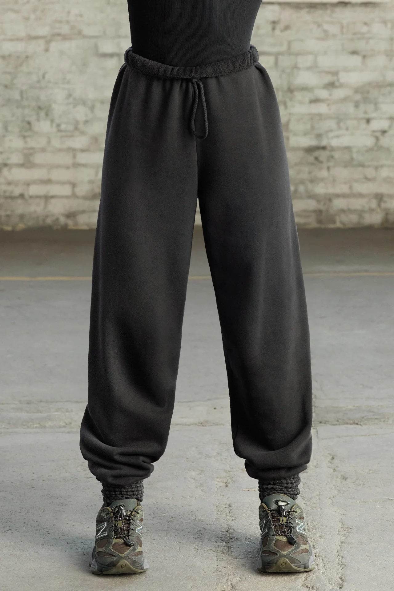 Oversized Jogger - Image 5