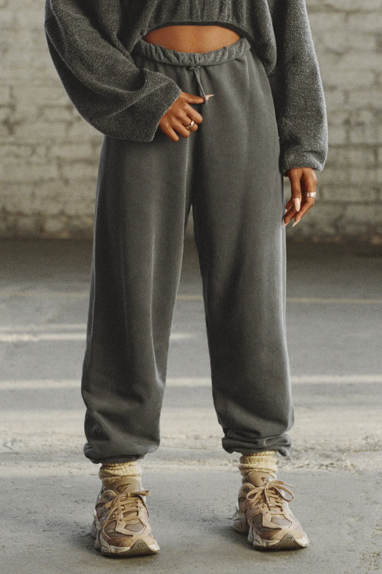 Oversized Jogger - Image 5