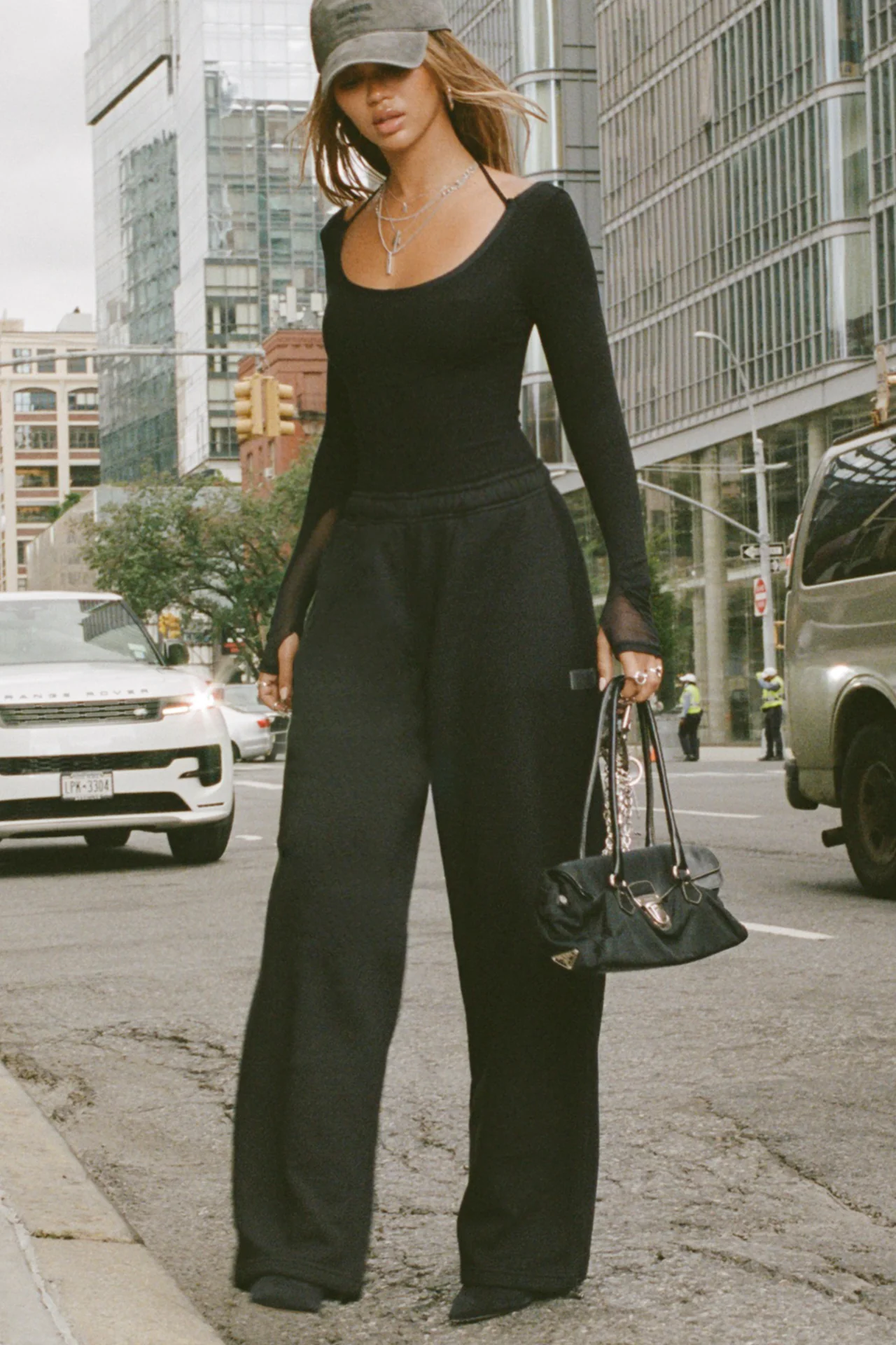 Oversized Straight Leg Jogger - Image 4