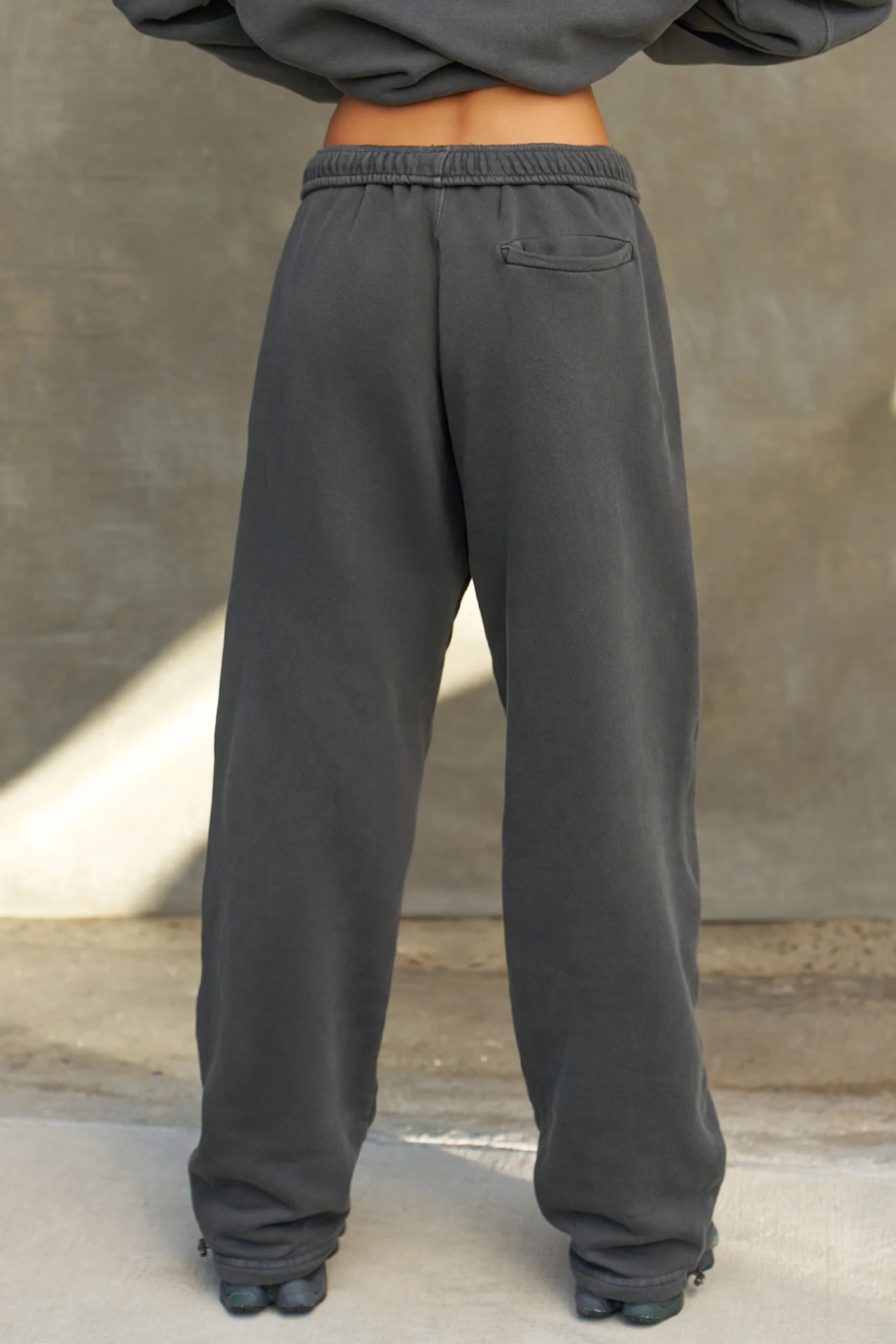 Oversized Straight Leg Jogger - Image 3