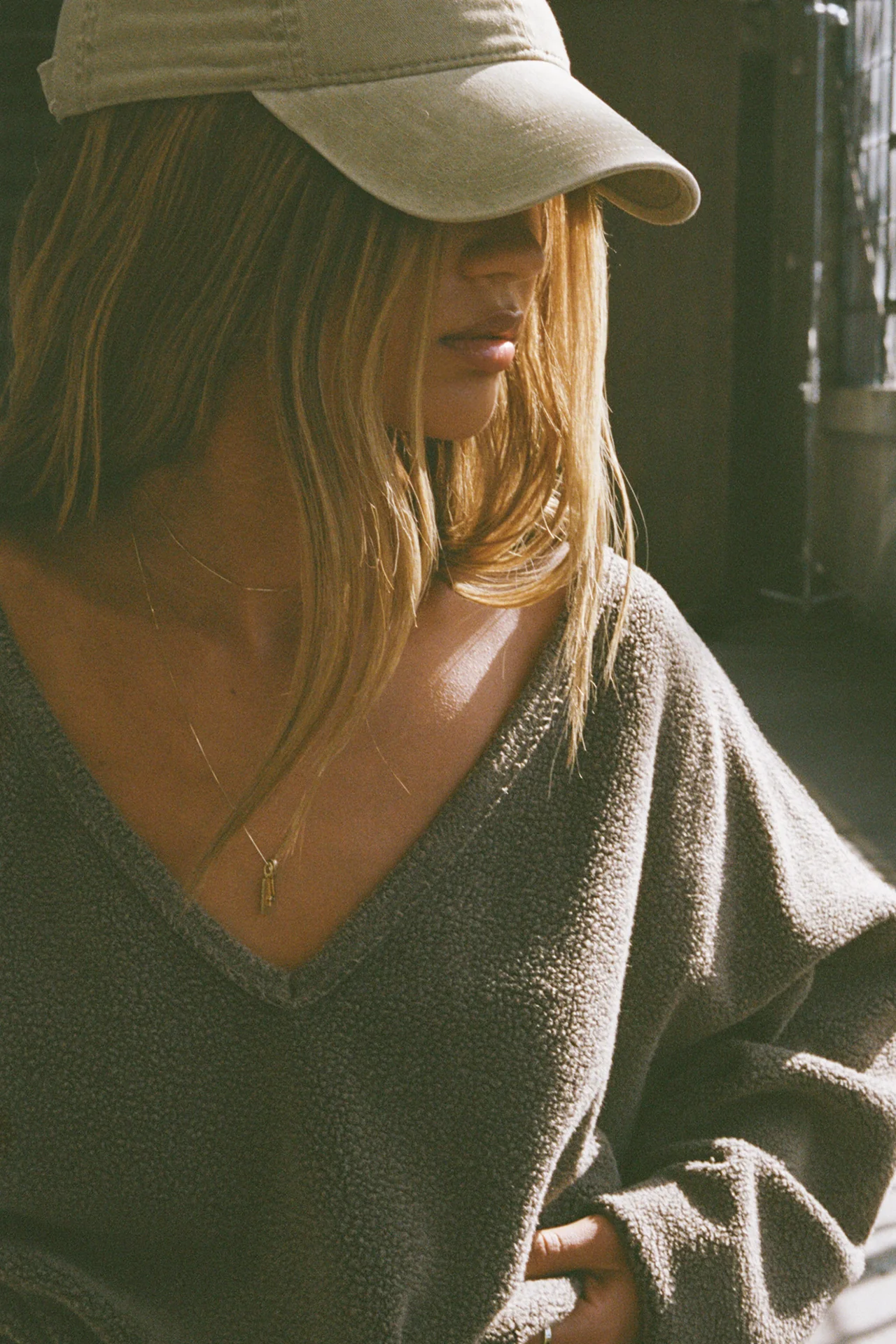 V Neck Pullover - Image 4